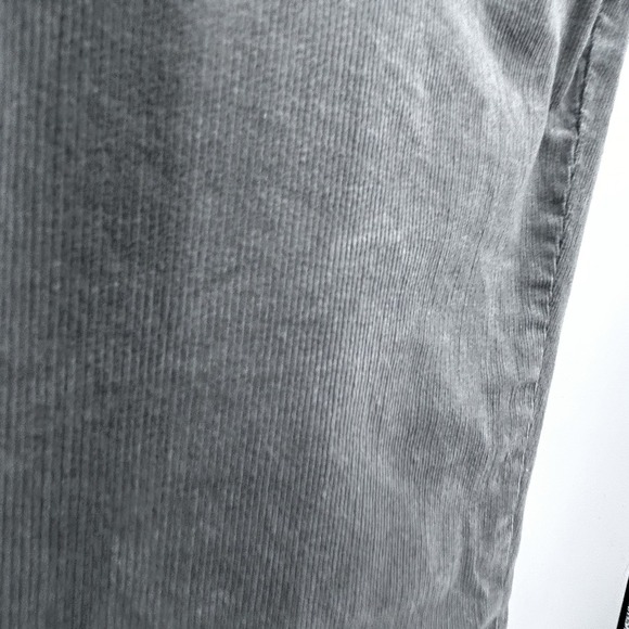 Lands'End Woman's Corduroy Pants Gray Straight Cut Mid Rise Pants Size 12 - Picture 7 of 9